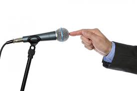 Wystąpienia- w jaki sposób napisać dobre i efektywne przemówienie okolicznościowe
